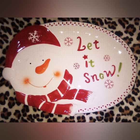 Loblolly Pine Let It Snow Holiday Serving Plate - Picture 1 of 4